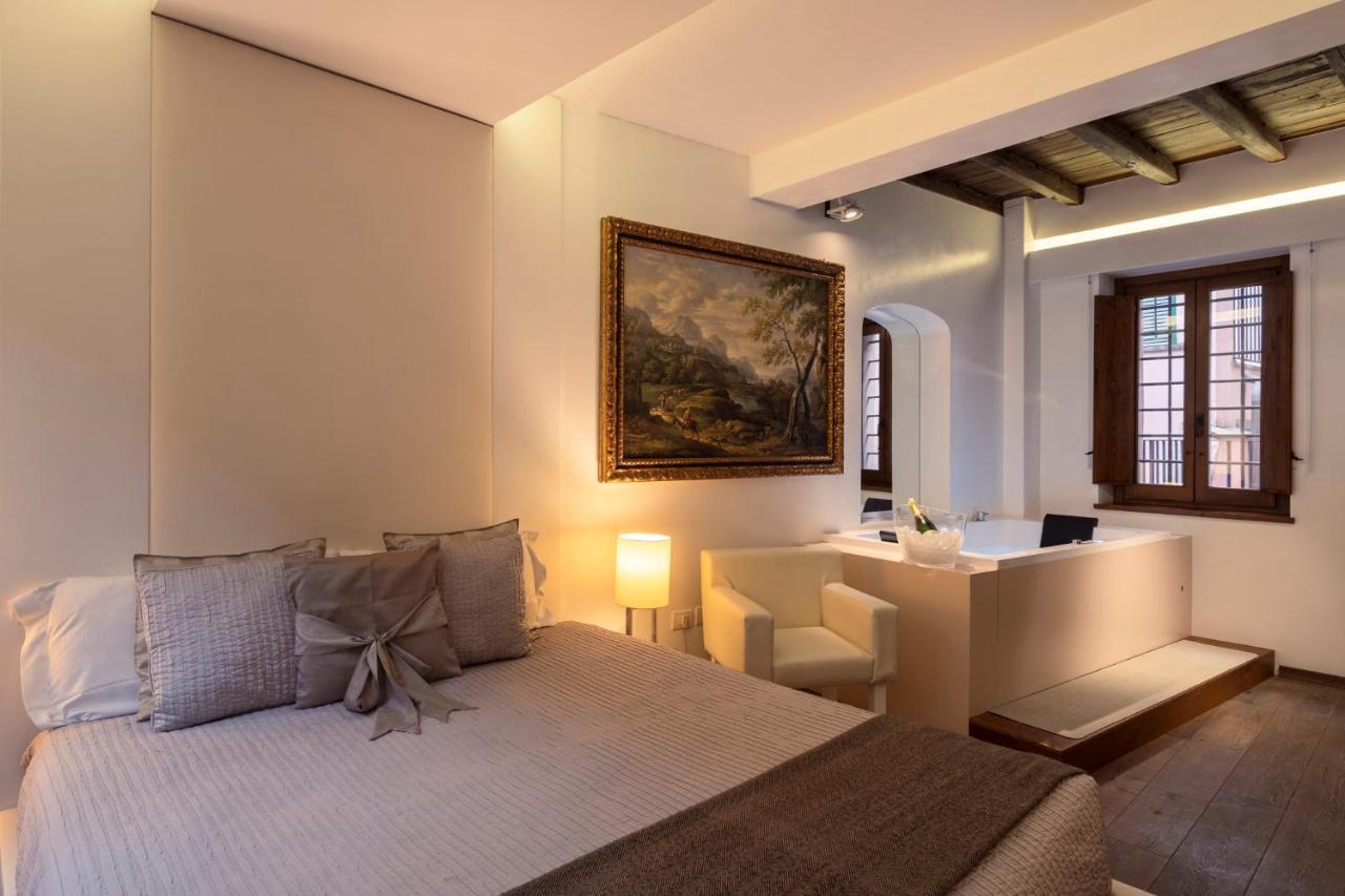 Executive Suite Spa Bath
