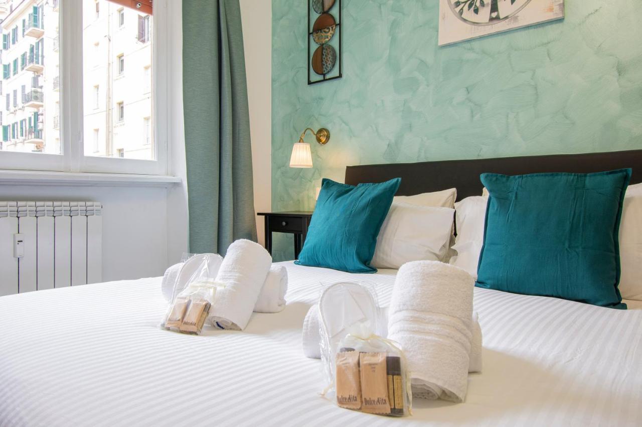Deluxe Double Room with Shower