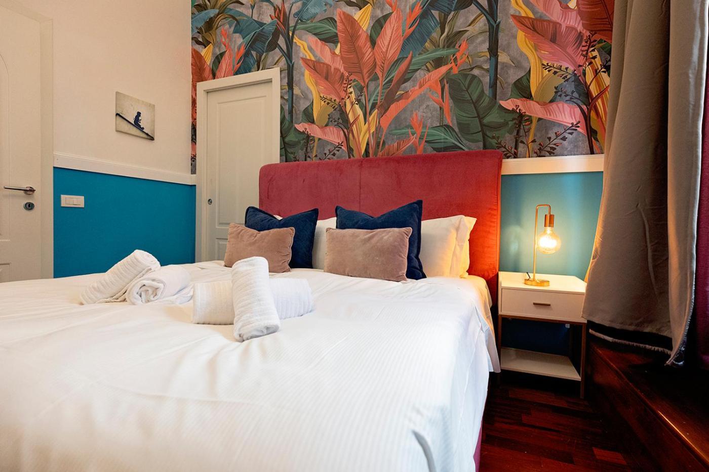 Double Room,1589577263:JPEG