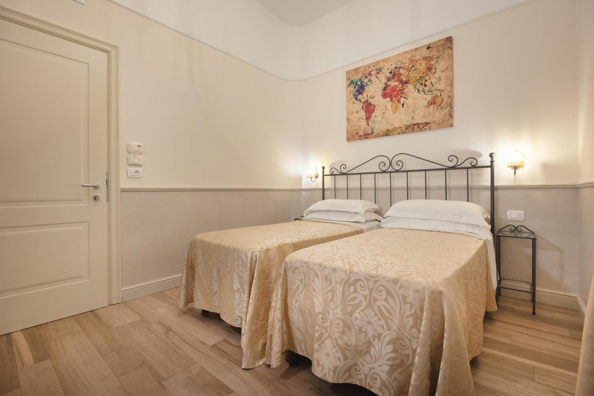 Twin Room,1722916771:JPEG
