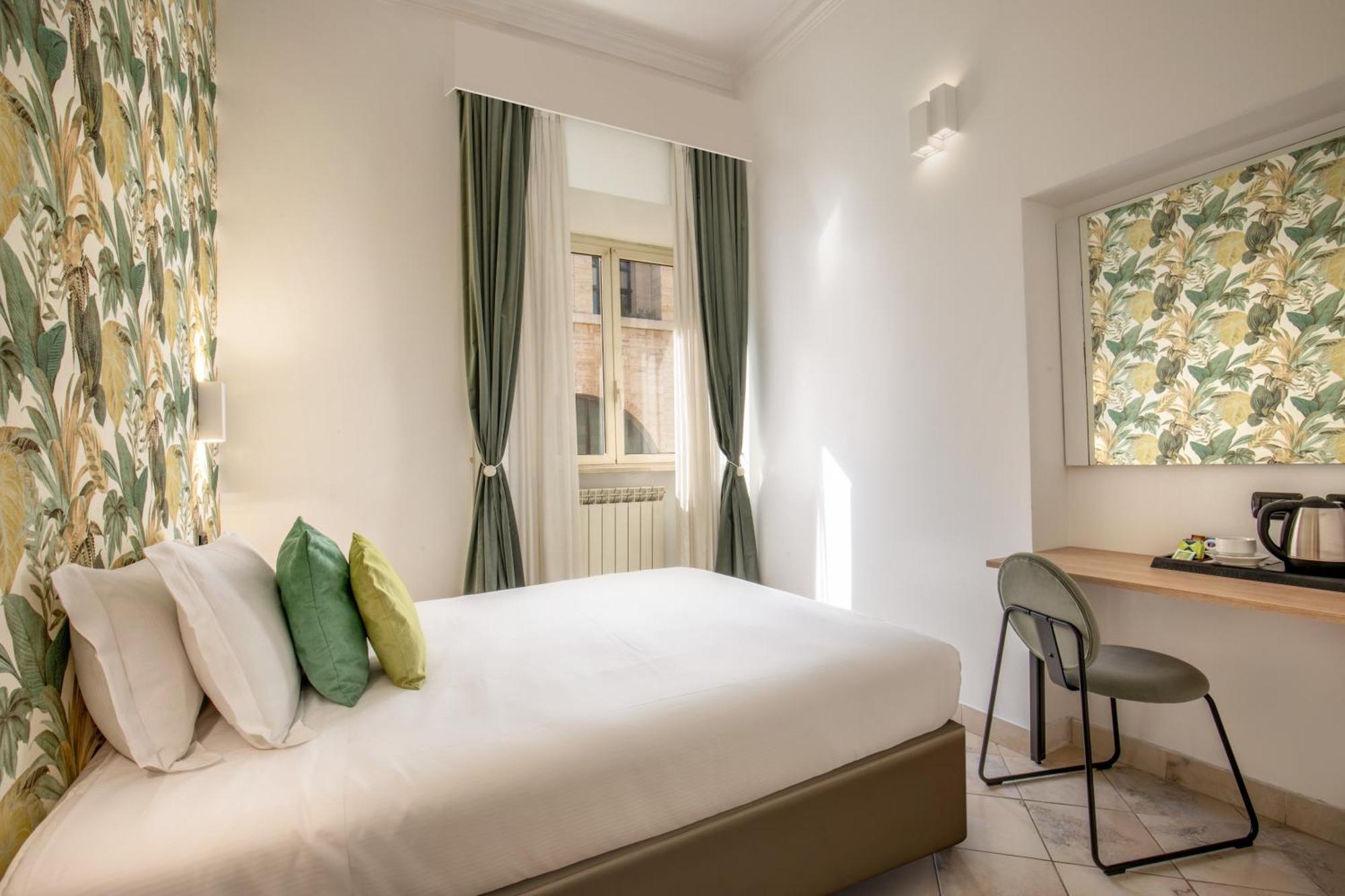 Classic Single Room