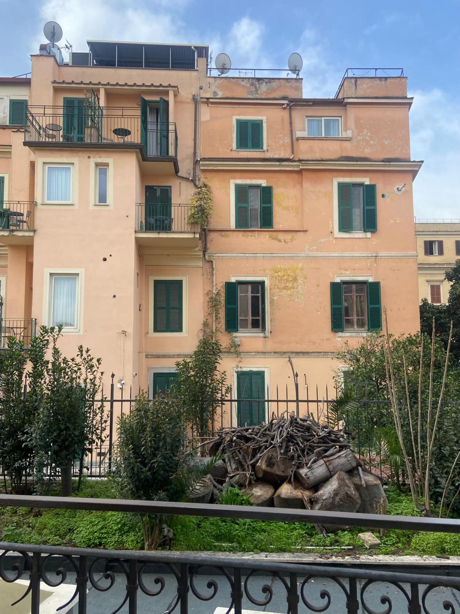 Triple Room Balcony