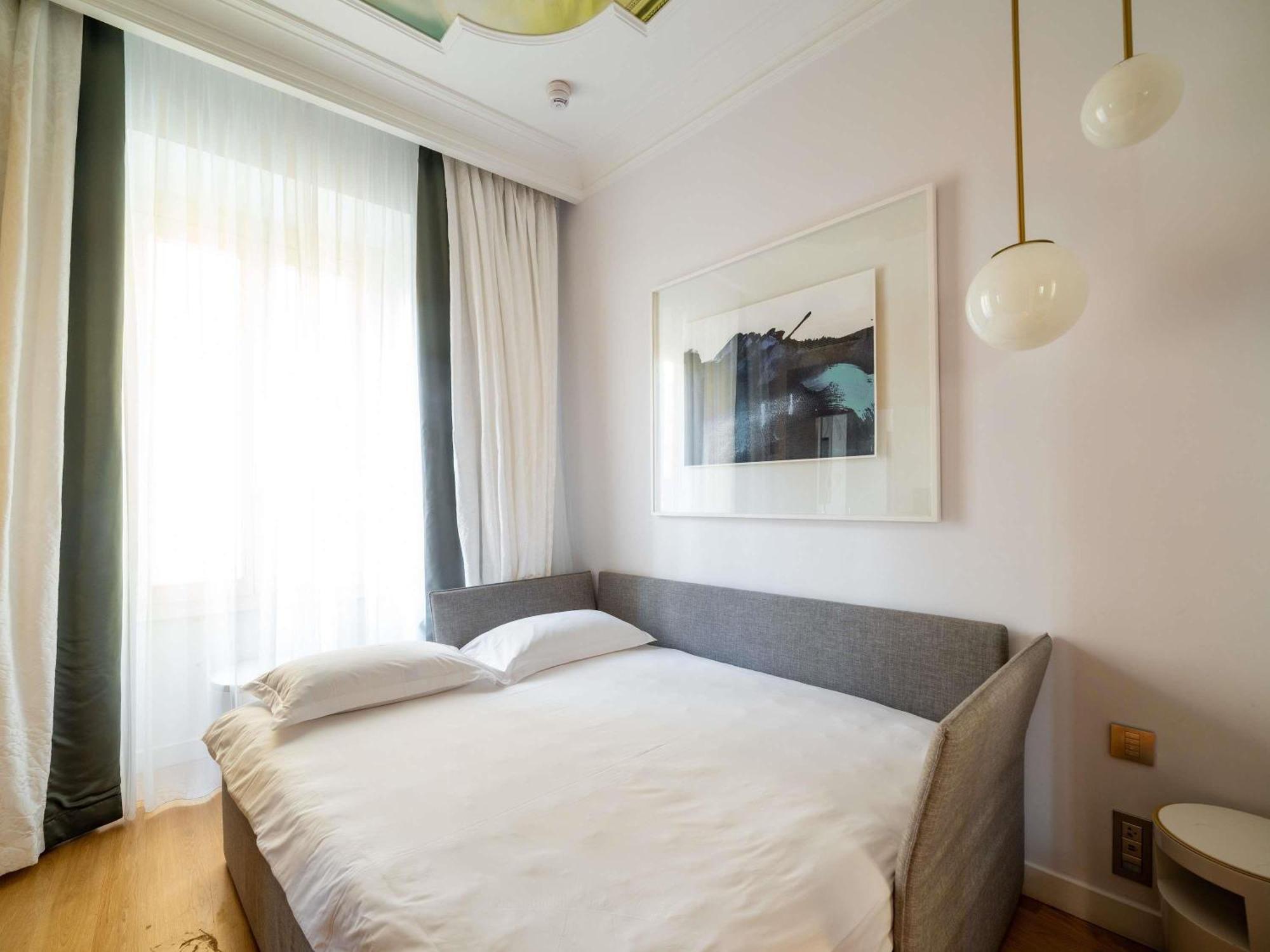 Junior Suite Room
