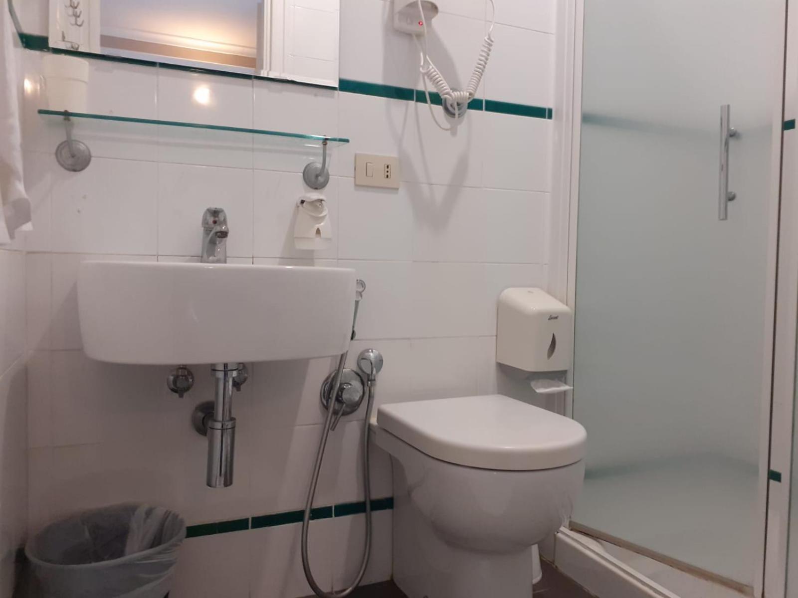 Standard Double or Twin Room,1499308417:JPEG