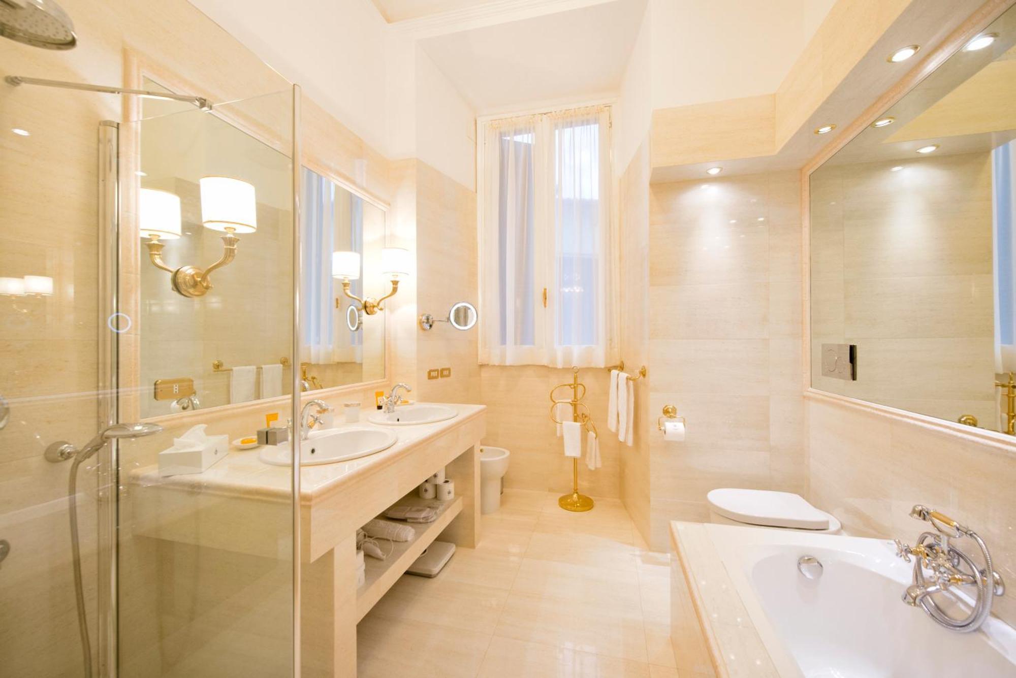 Emperor Bonaparte Suite