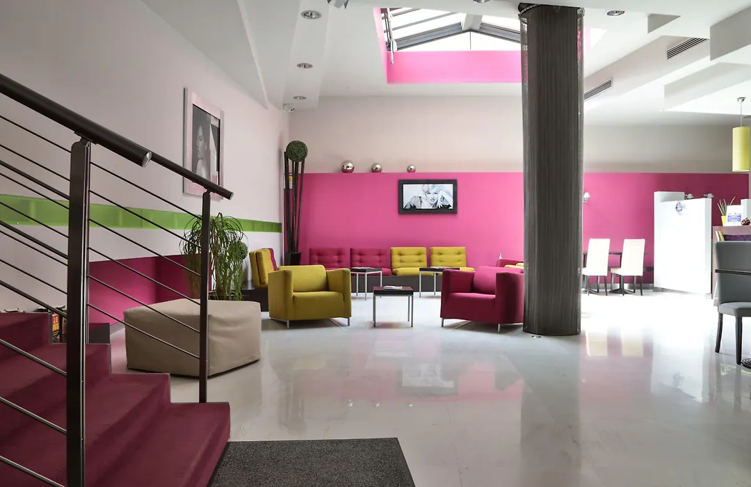 Best Western Cinemusic Hotel-1