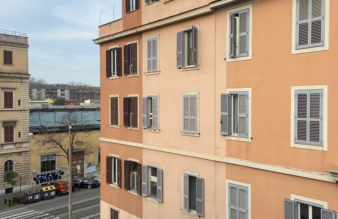 Hotel Center 2-1
