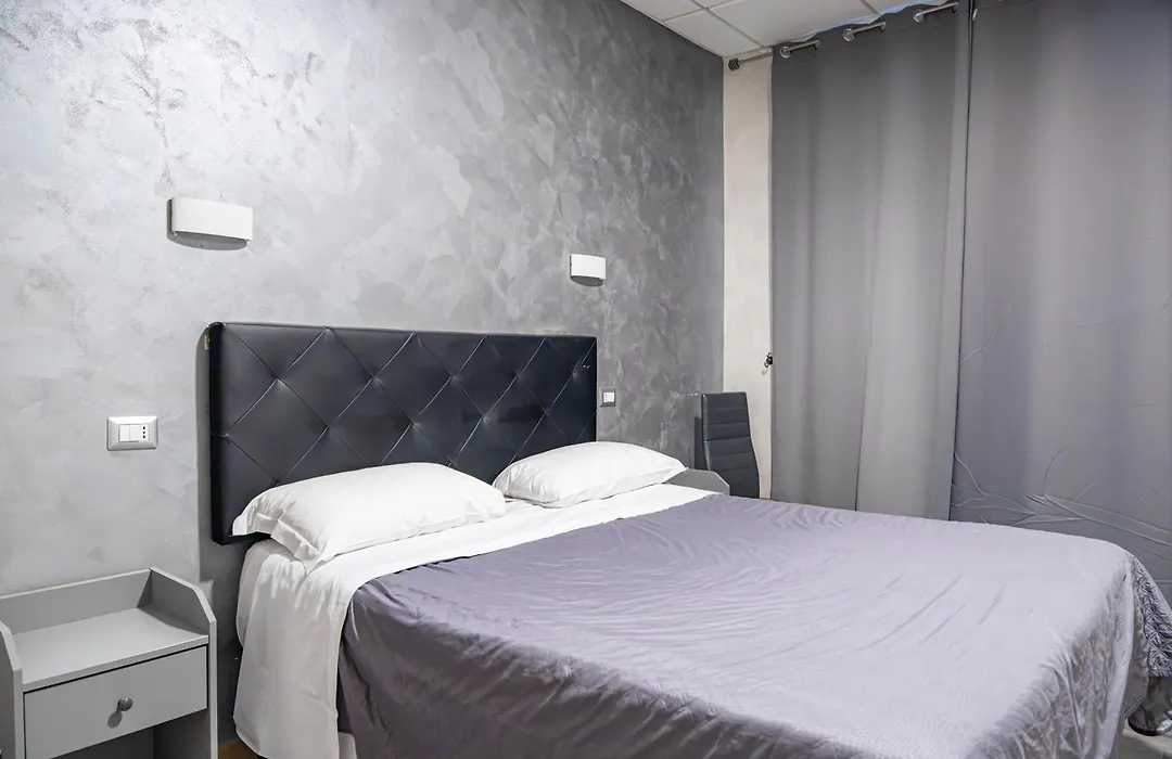 Hotel Planet-1