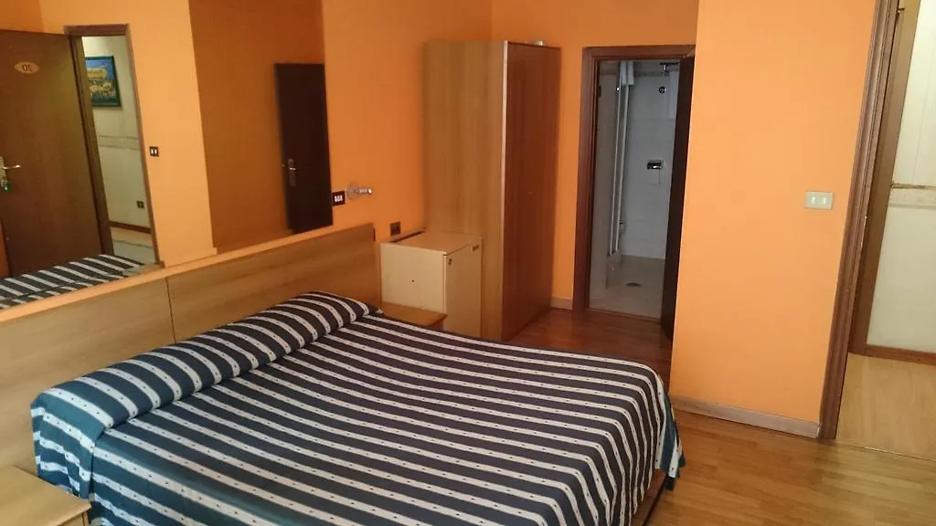 Hotel Urbis-1