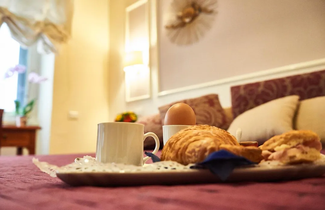 Domus Cavour Guest House-1