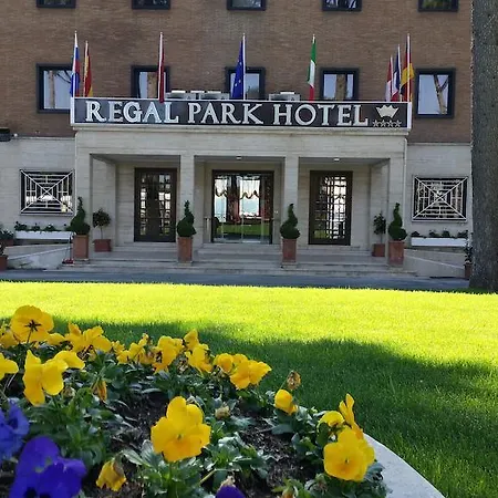 Regal Park Hotel-2