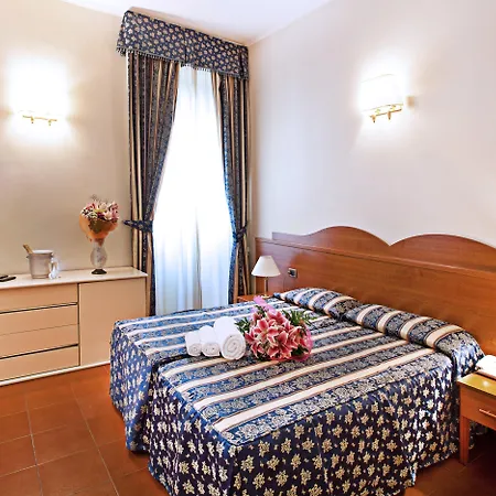 Hotel Augustea-3