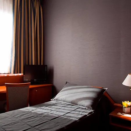 Hotel Zone-2