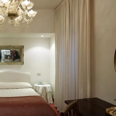Hotel Columbia-3