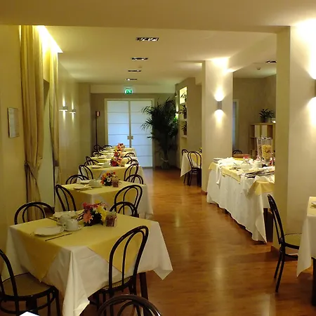 Hotel Consul-2