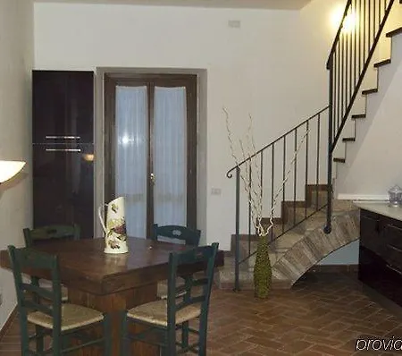 Borgo Papareschi-2
