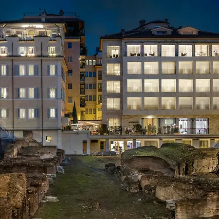 Hotel Palazzo Manfredi - Small Luxury Hotels Of The World-3