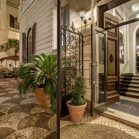 Hotel Royal Court-2
