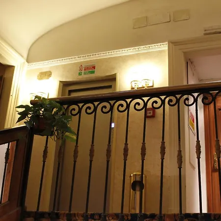 Hotel Pace Helvezia-3