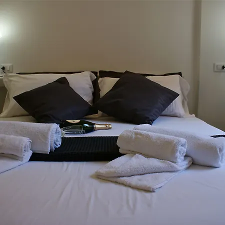 Empire Suites-3