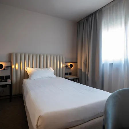 Bv Hotel Oly-2