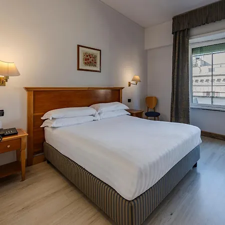 Hotel Diplomatic-2