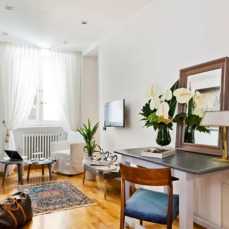 Garibaldi Suites Piazza Di Spagna-3